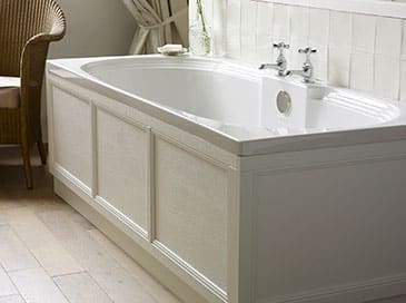 Heritage fitted acrylic bath